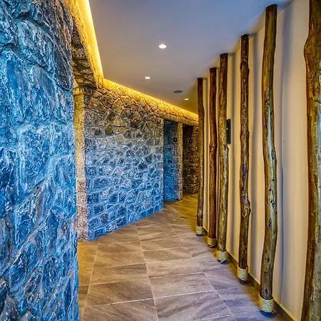 Atalanti Boutique - Adults Only Hotel